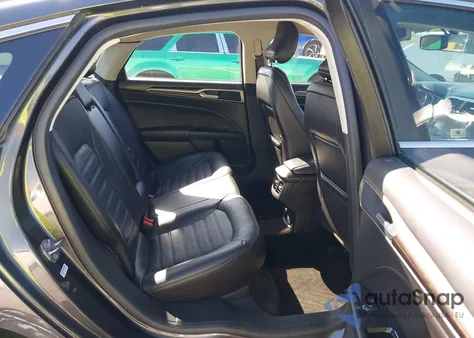 2015 Ford Fusion Energi Se Luxury z USA, uszkodzony, nr VIN 3FA6P0PU2FR305111